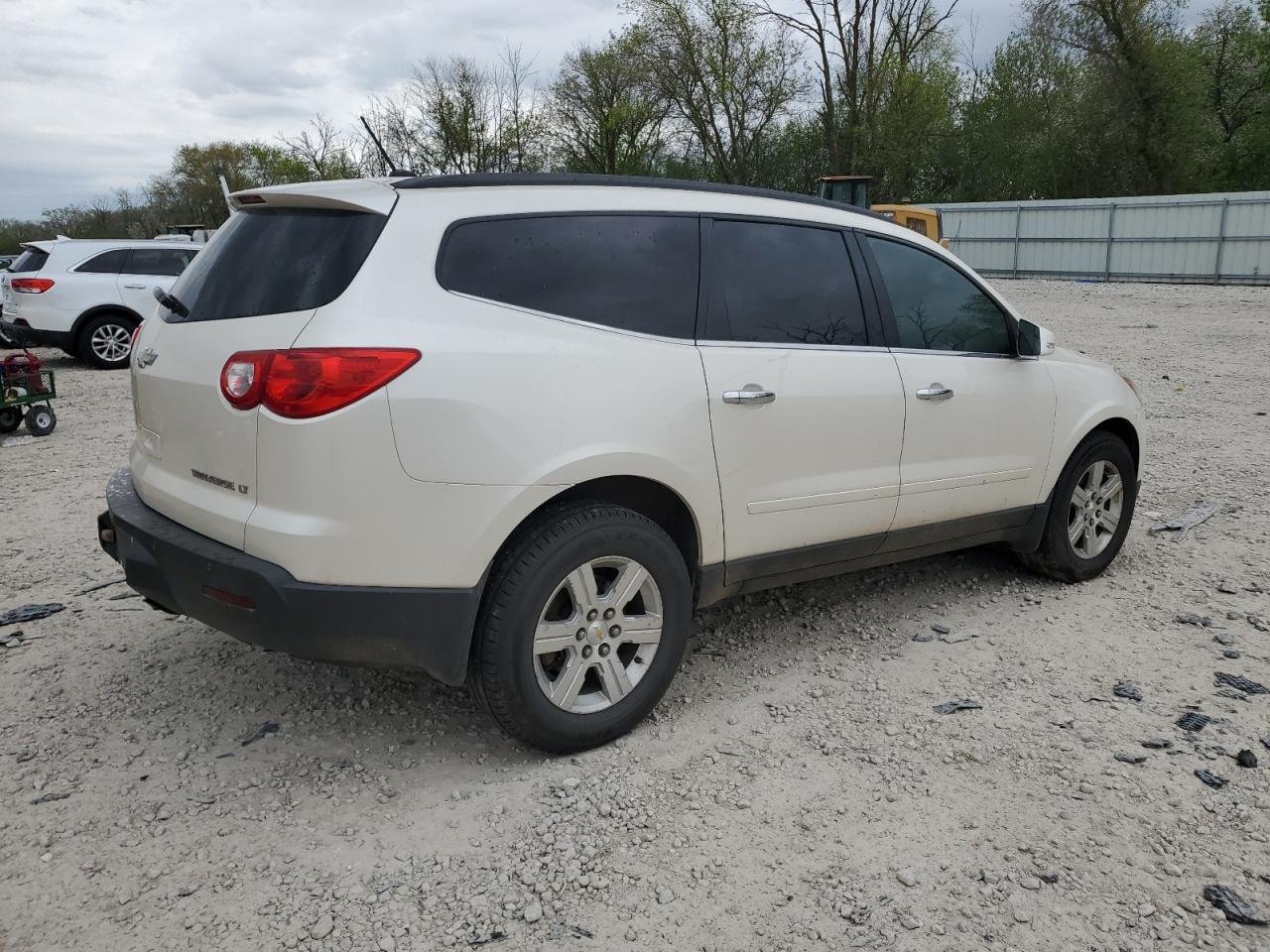 1GNKVGED2BJ396628 2011 Chevrolet Traverse Lt