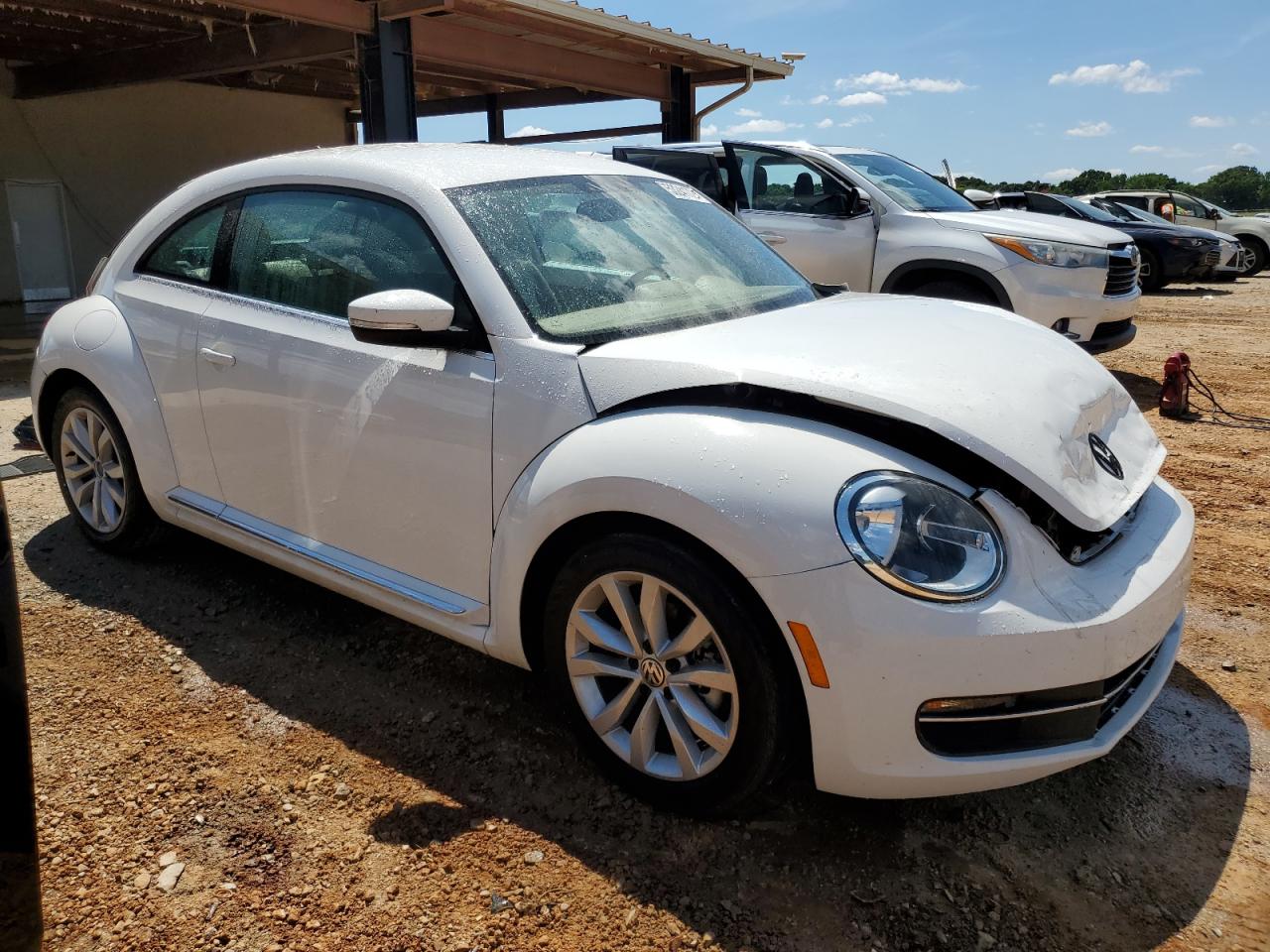 3VWJL7AT1DM692184 2013 Volkswagen Beetle