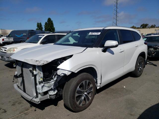 VIN 5TDKDRAH7PS032764 2023 Toyota Highlander, L no.1