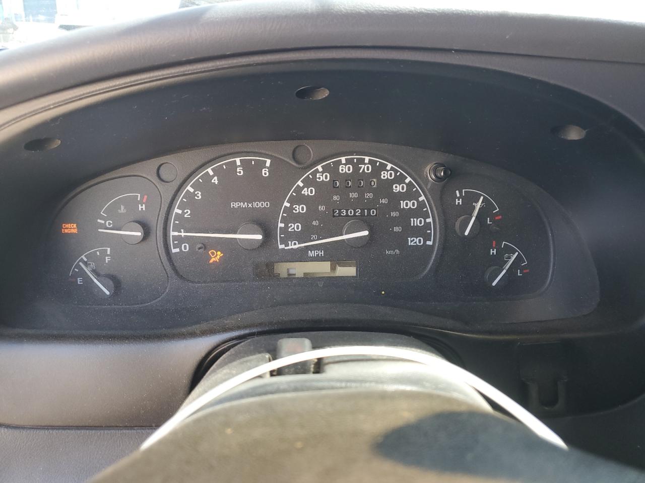 1FTYR10C6WUC81621 1998 Ford Ranger