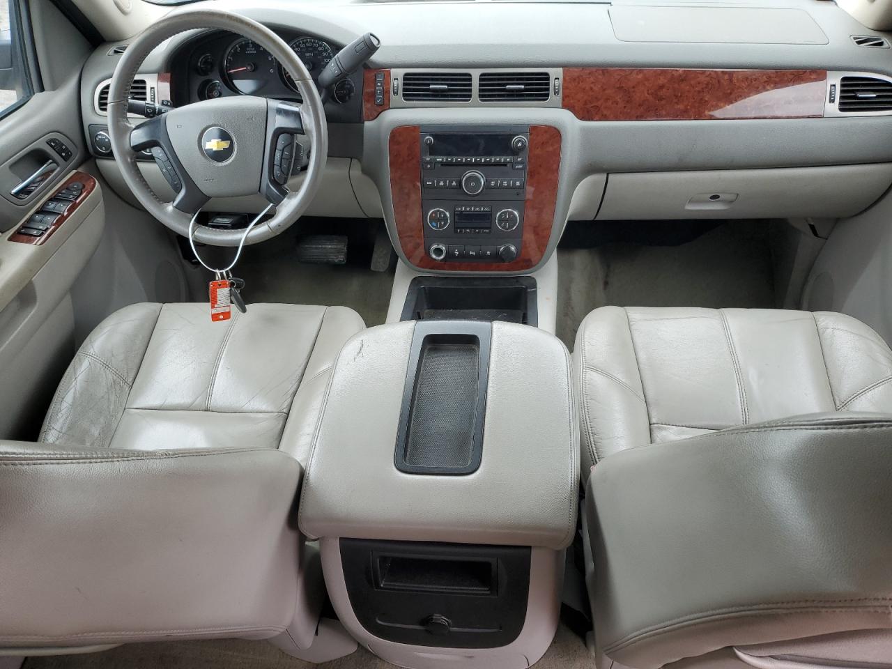 3GCUKTE20BG227999 2011 Chevrolet Silverado K1500 Ltz