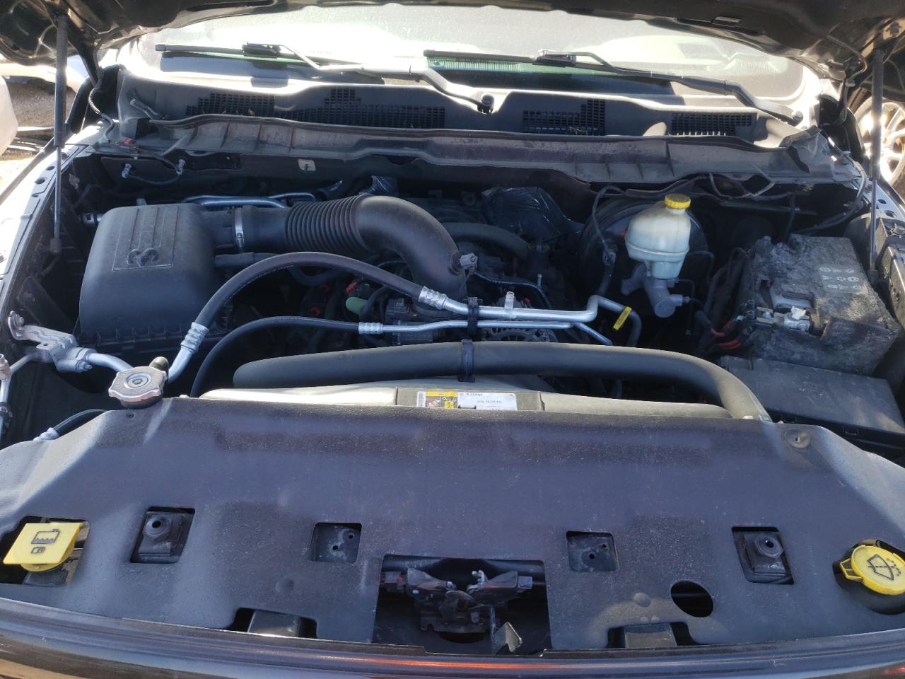 1C6RR7LT5GS252523 2016 Ram 1500 Slt