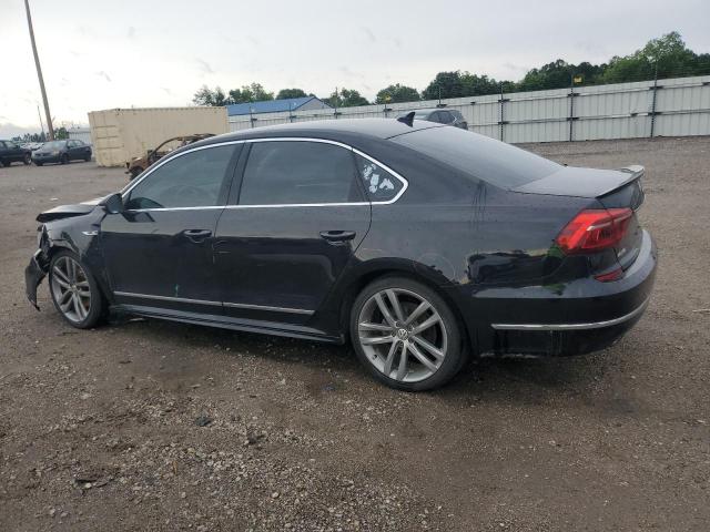  VOLKSWAGEN PASSAT 2017 Черный