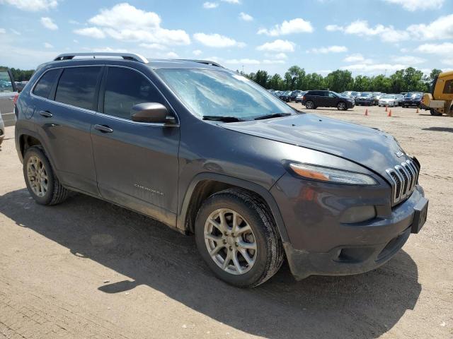 2016 Jeep Cherokee Latitude VIN: 1C4PJLCB8GW136992 Lot: 57302774