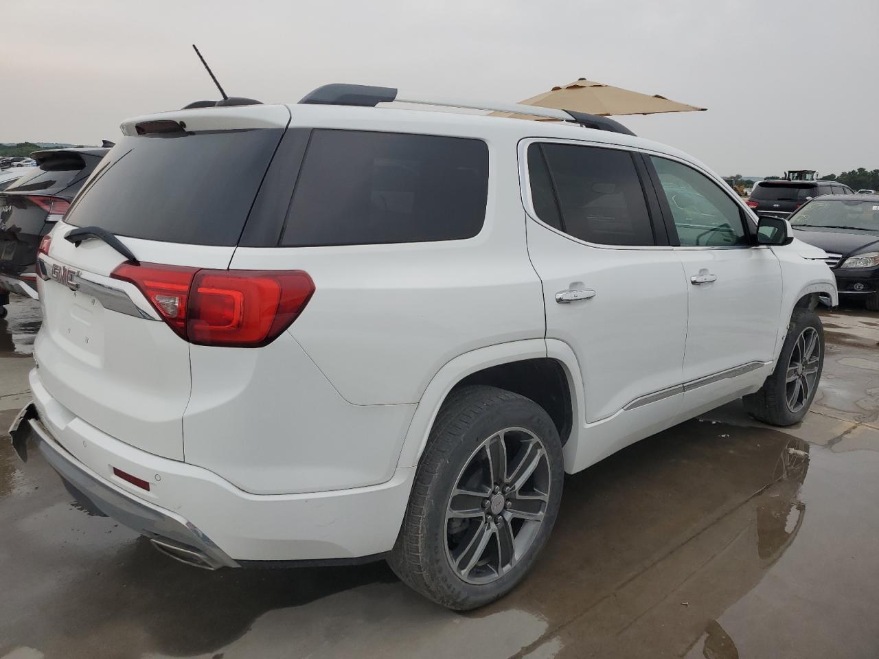 2019 GMC Acadia Denali vin: 1GKKNPLS3KZ178620