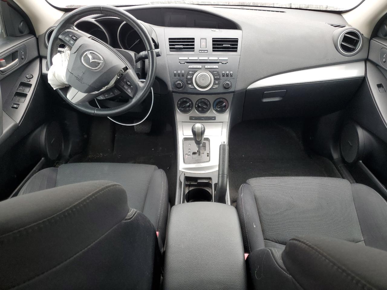 JM1BL1K53B1424333 2011 Mazda 3 S