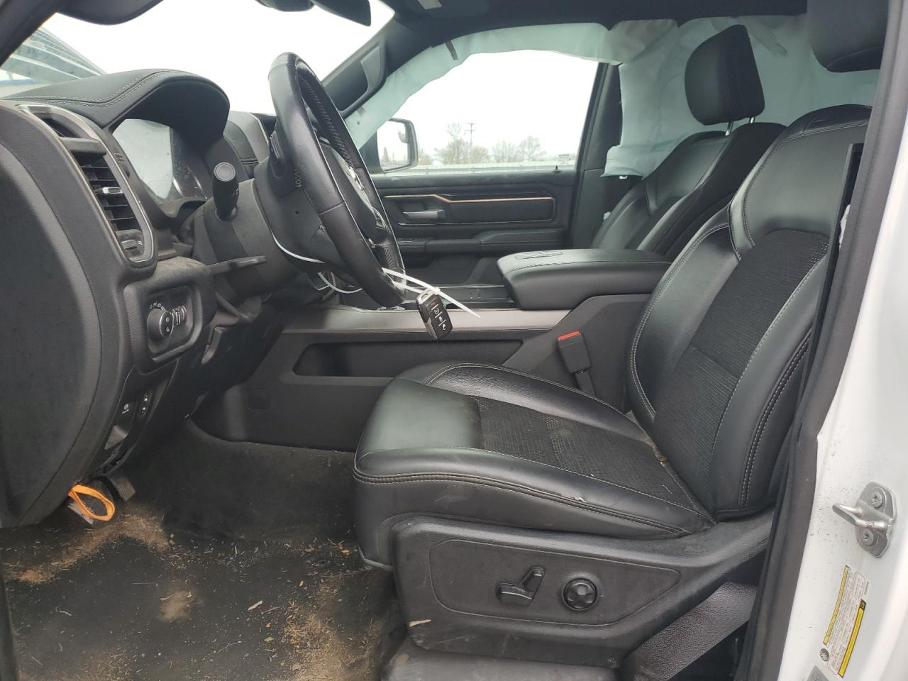 1C6SRFVT5MN550508 2021 Ram 1500 Sport