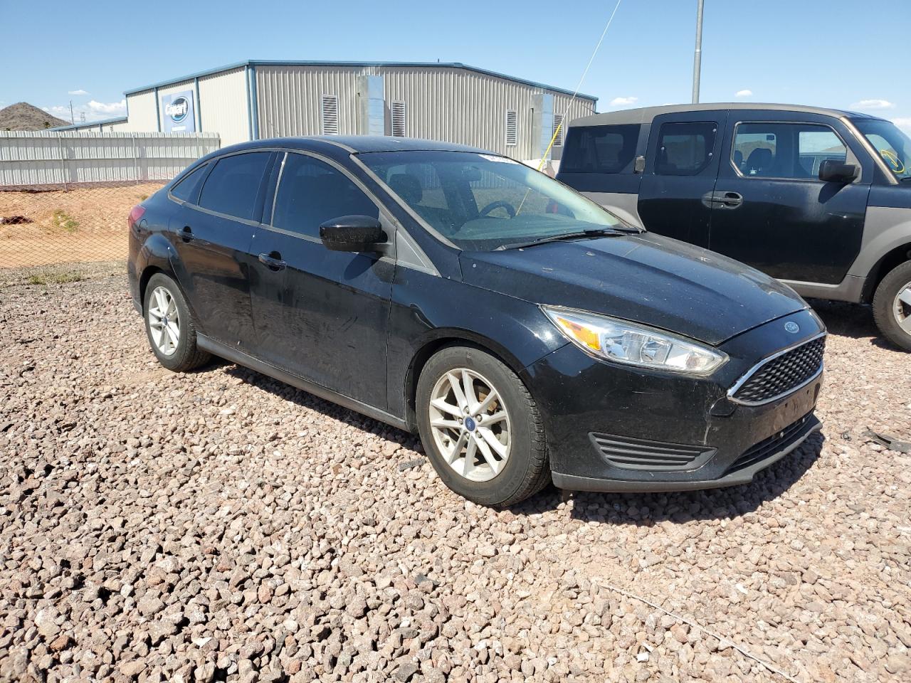 1FADP3F21JL224083 2018 Ford Focus Se