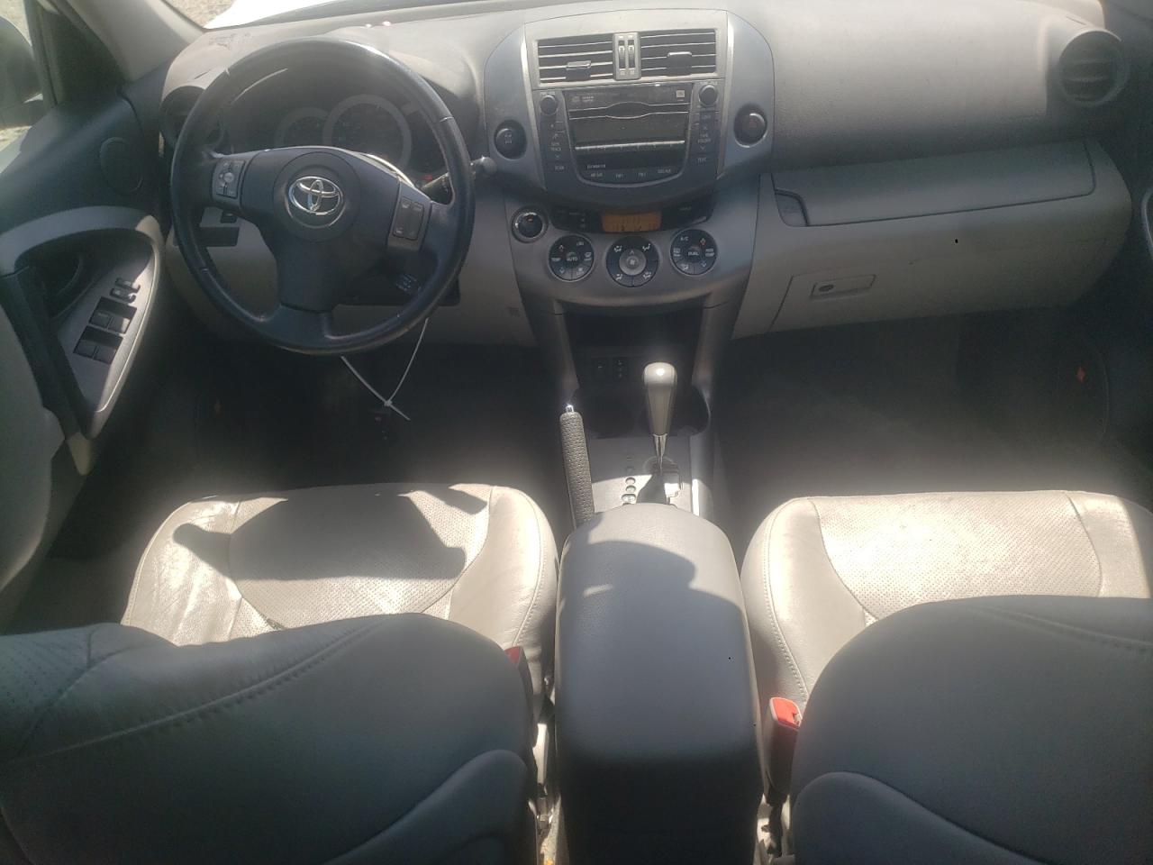 2T3DK4DV9BW057773 2011 Toyota Rav4 Limited