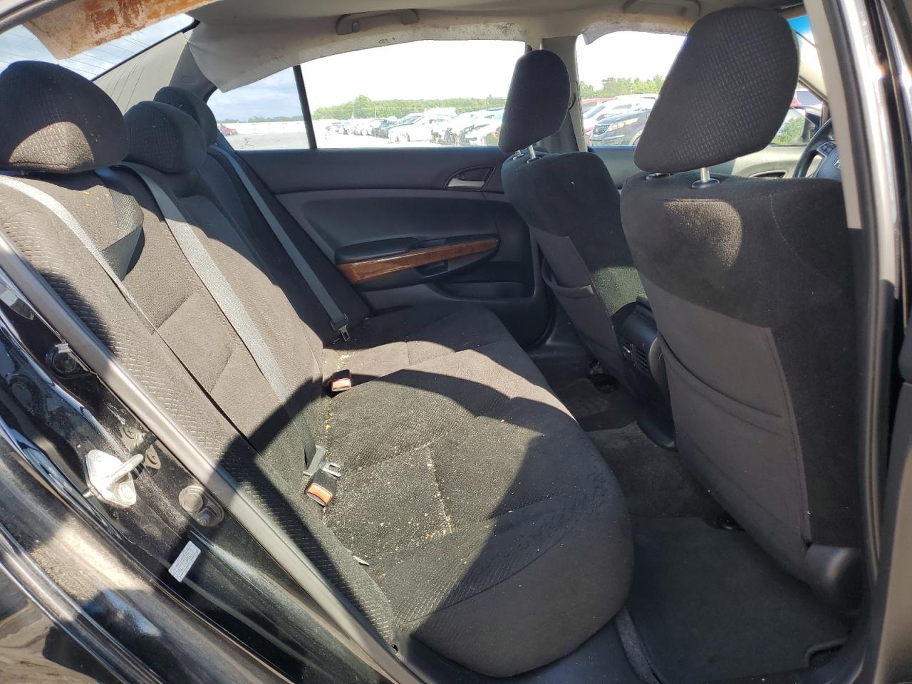 1HGCP2F71BA033113 2011 Honda Accord Ex