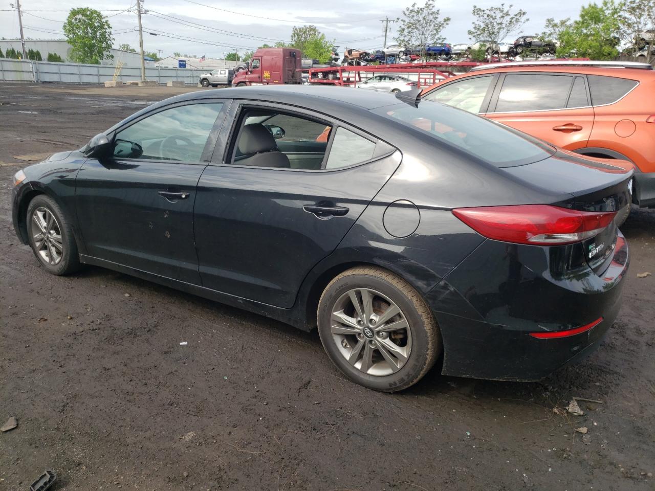 5NPD84LF1JH329277 2018 Hyundai Elantra Sel