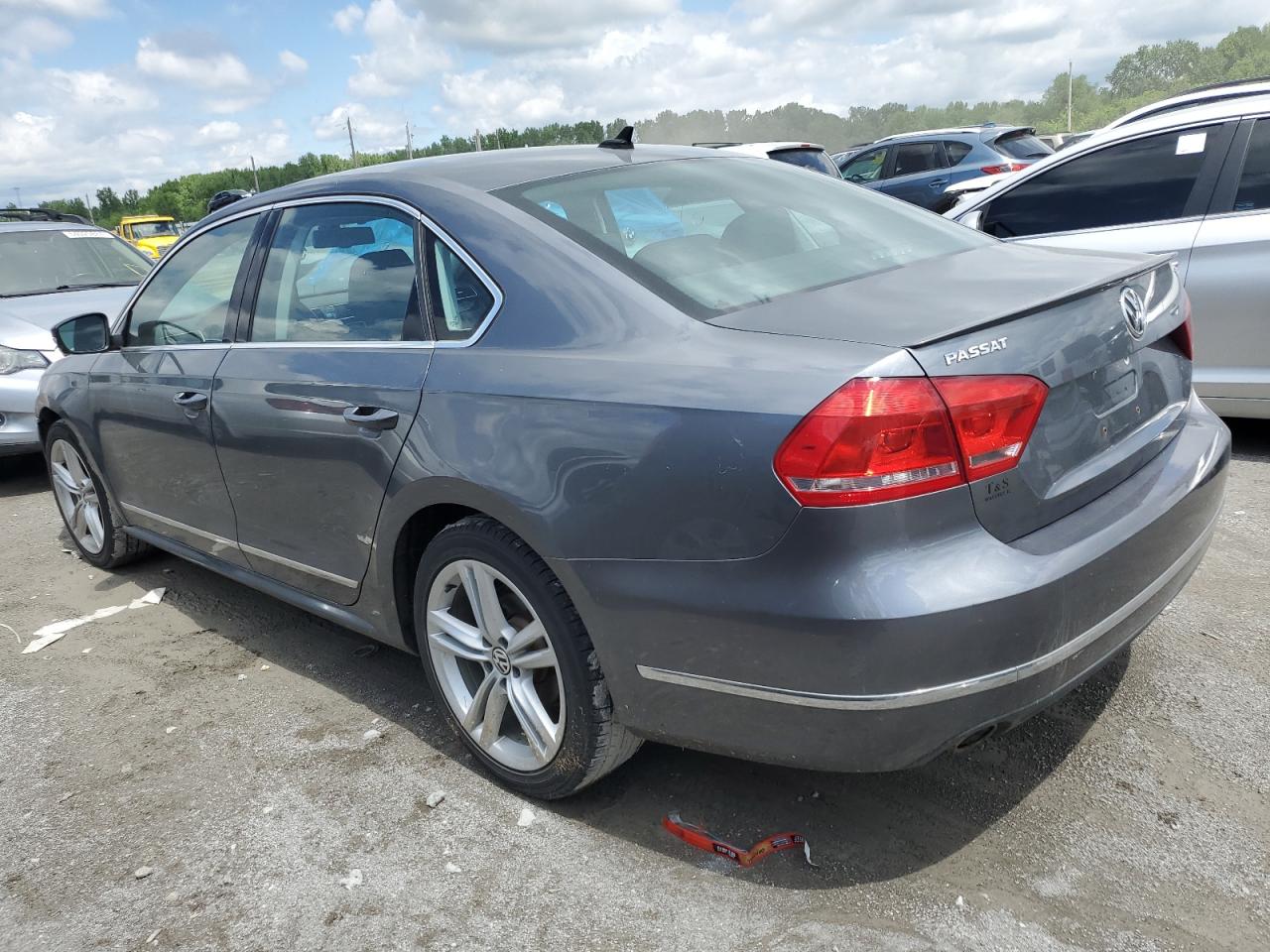 1VWCN7A32EC088780 2014 Volkswagen Passat Sel