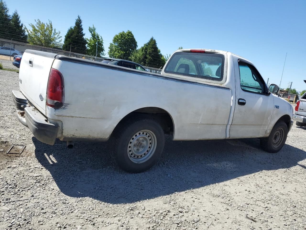 1FTZF172XWKB78563 1998 Ford F150