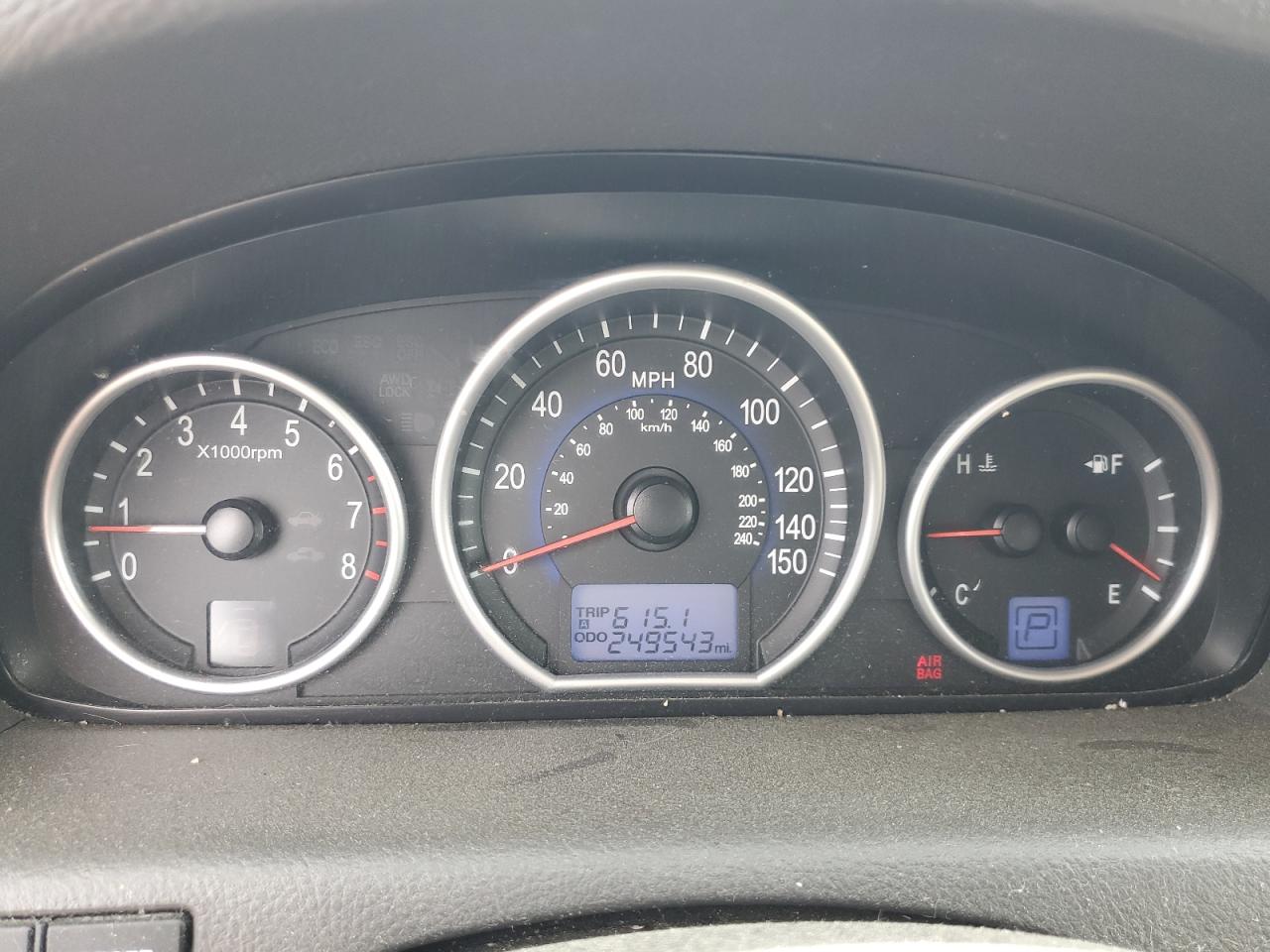 KM8NU4CC4BU144648 2011 Hyundai Veracruz Gls