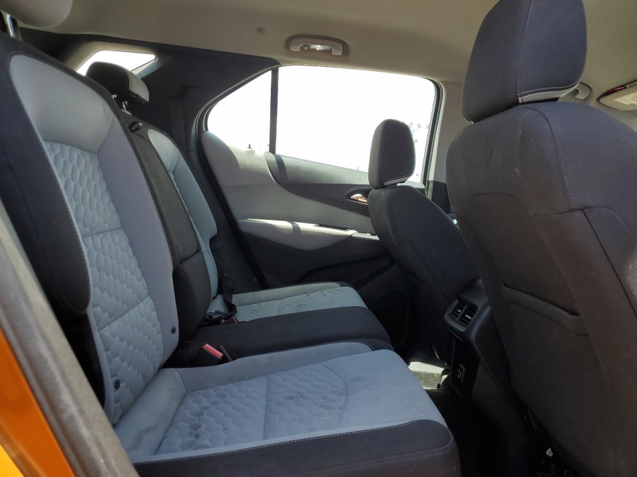 2019 Chevrolet Equinox Ls vin: 2GNAXHEV1K6244521