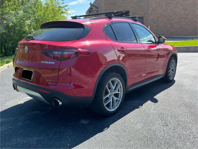 2018 Alfa Romeo Stelvio - Image 4