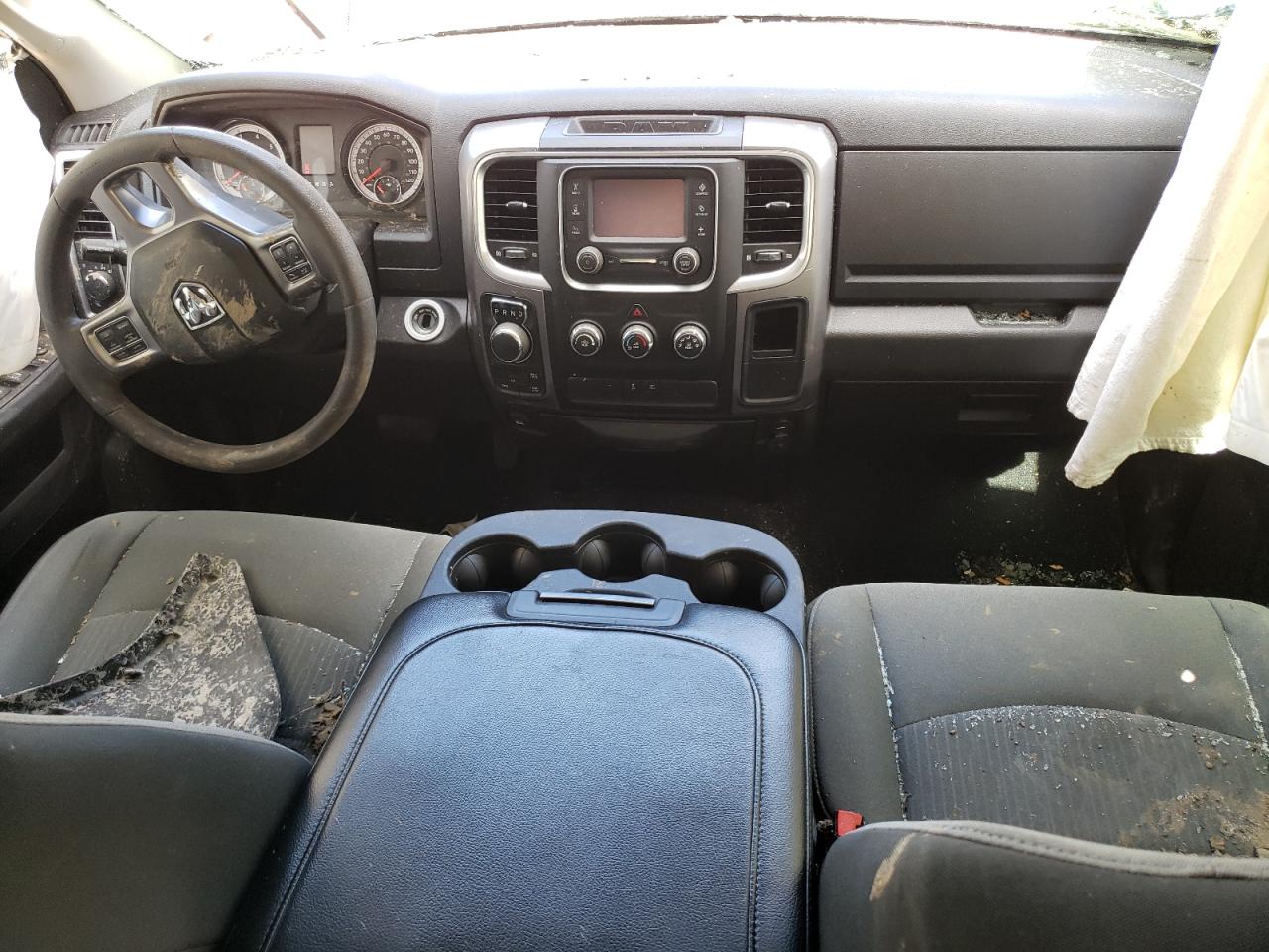 1C6RR7TT3MS579837 2021 Ram 1500 Classic Slt