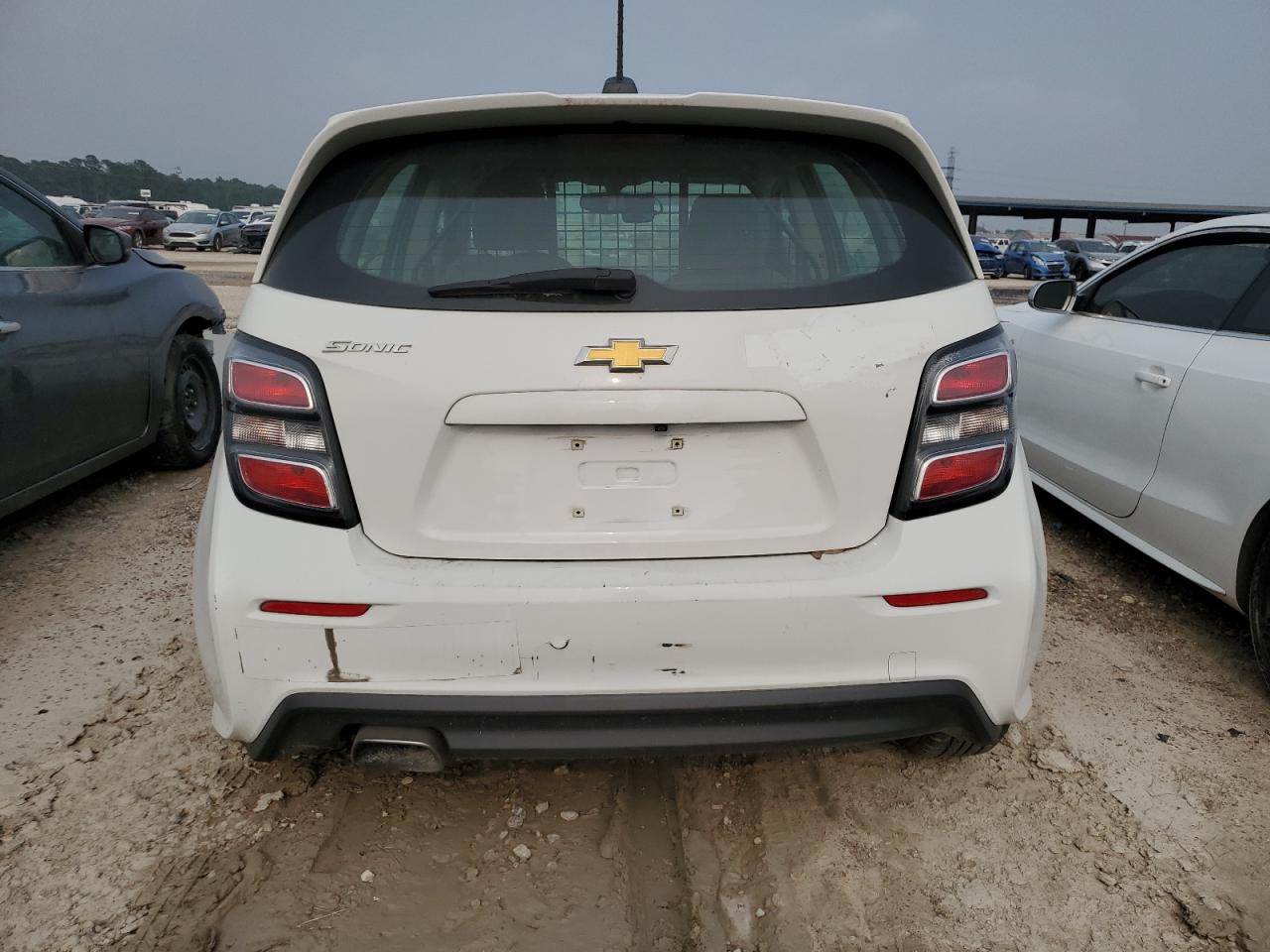 1G1JG6SB7K4133392 2019 Chevrolet Sonic