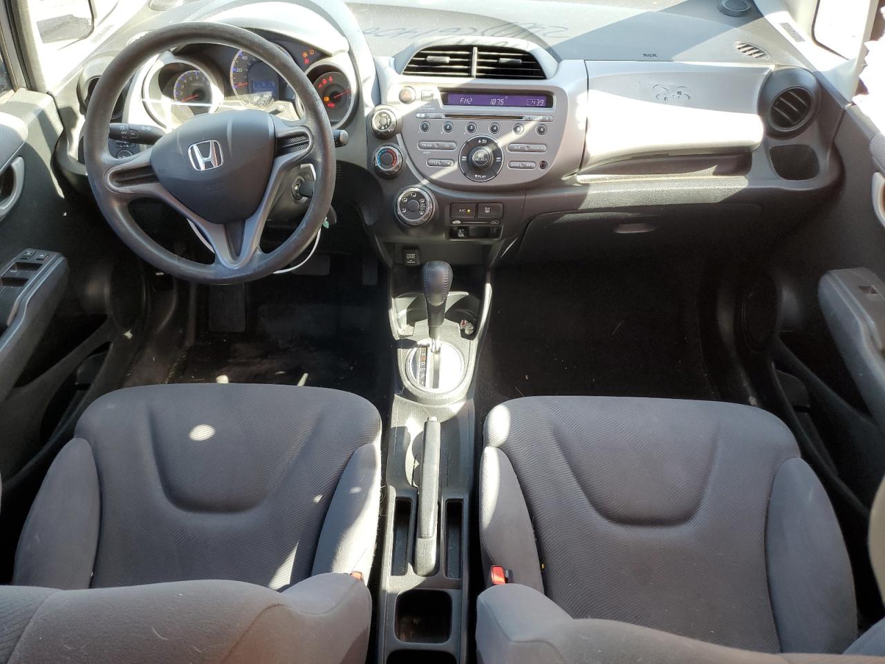 JHMGE8H29AC001523 2010 Honda Fit