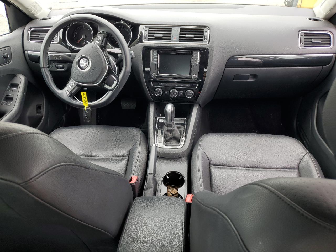 3VWL17AJ6HM280328 2017 Volkswagen Jetta Sel