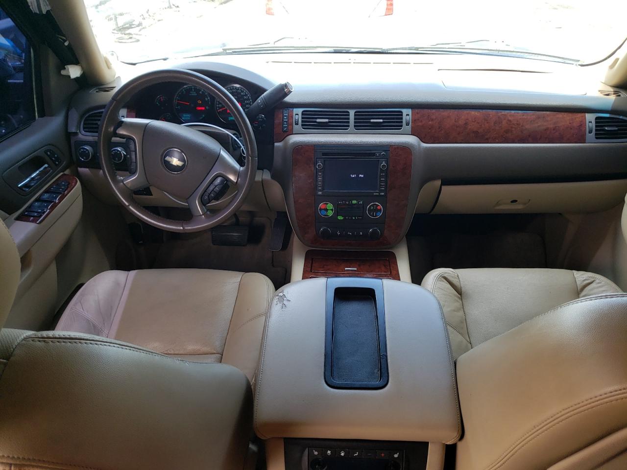 1GNUKCE02AR152467 2010 Chevrolet Tahoe K1500 Ltz