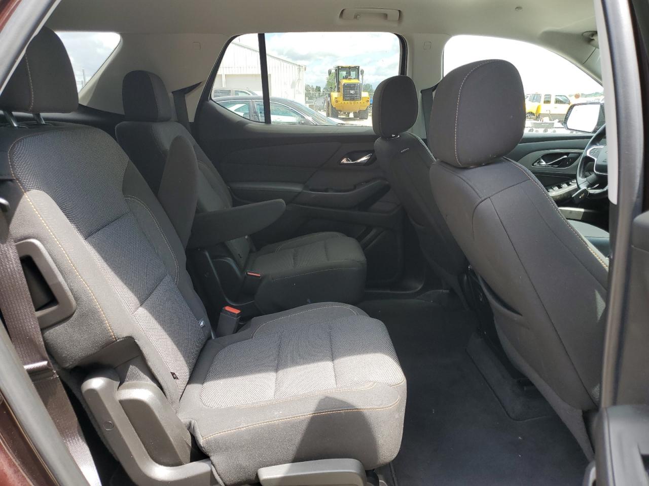 1GNERGKW1MJ107040 2021 Chevrolet Traverse Lt