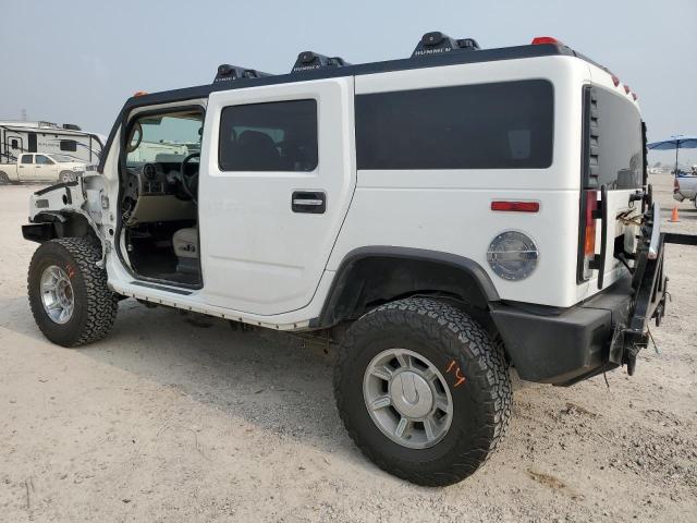 HUMMER H2 2004 white  gas 5GRGN23U44H110324 photo #3