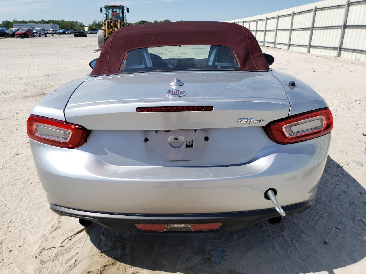 JC1NFAEK0J0138849 2018 Fiat 124 Spider Classica