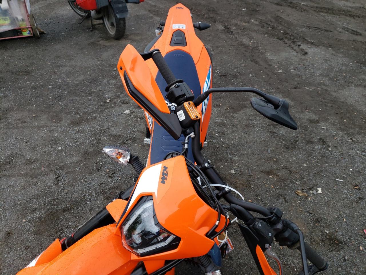 VBKLSV40XRM762867 2024 Ktm 690 Smc R