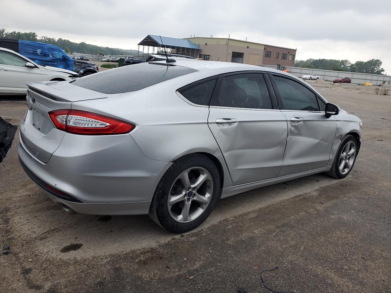 2016 Ford Fusion S vin: 3FA6P0G72GR165606