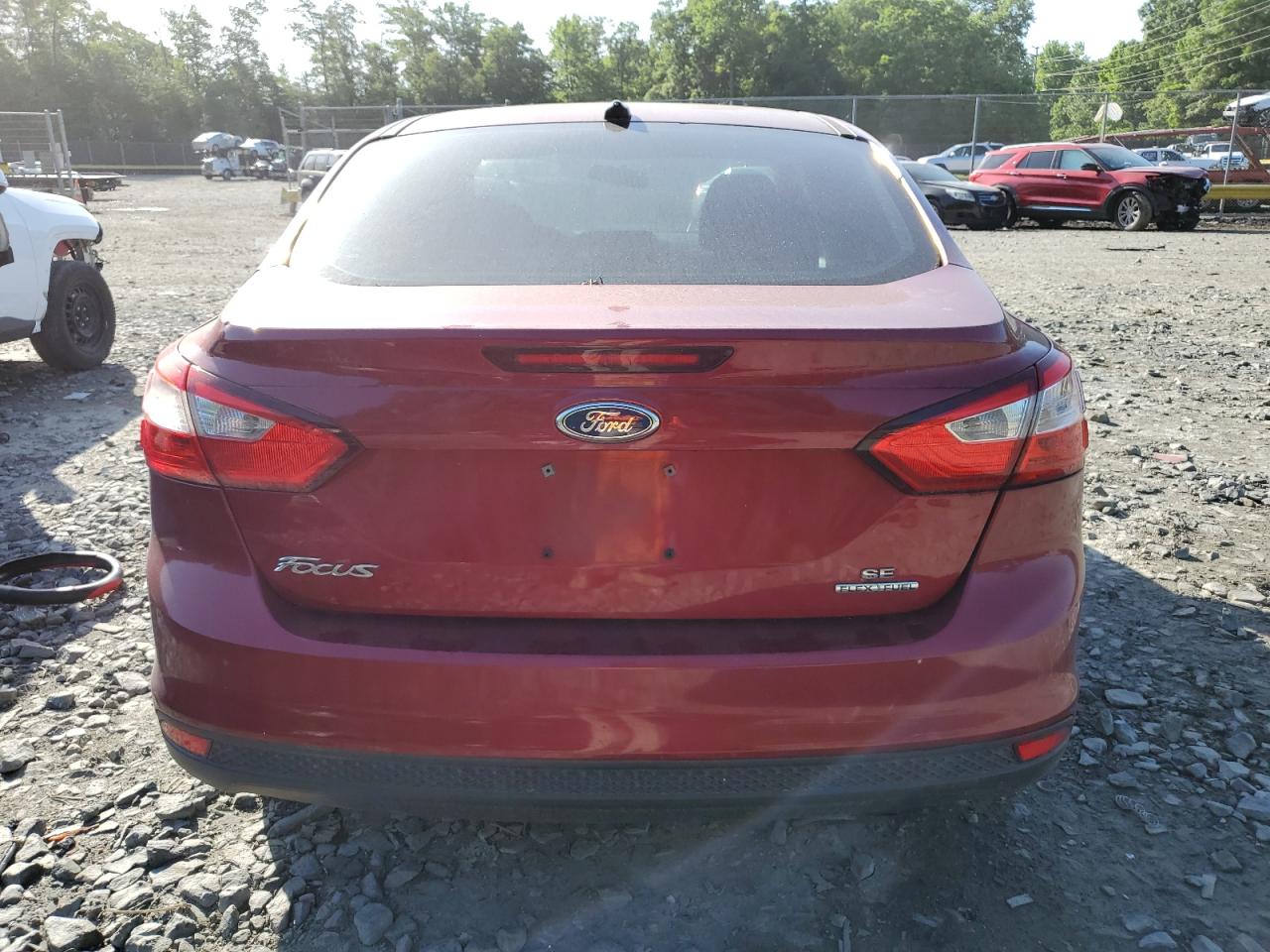 2014 Ford Focus Se vin: 1FADP3F26EL439299