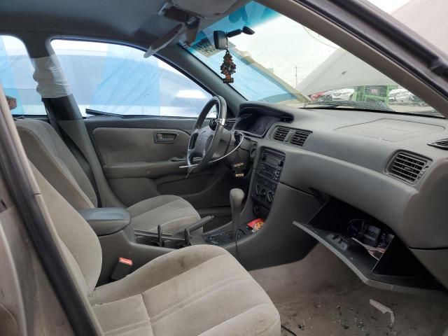 2000 Toyota Camry Ce VIN: 4T1BG22K5YU013969 Lot: 53776564