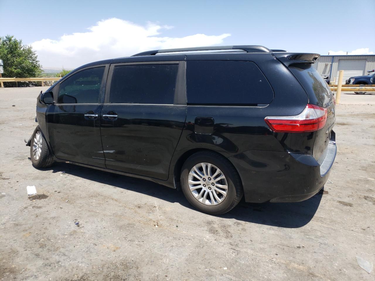 2015 Toyota Sienna Xle vin: 5TDYK3DC6FS603995