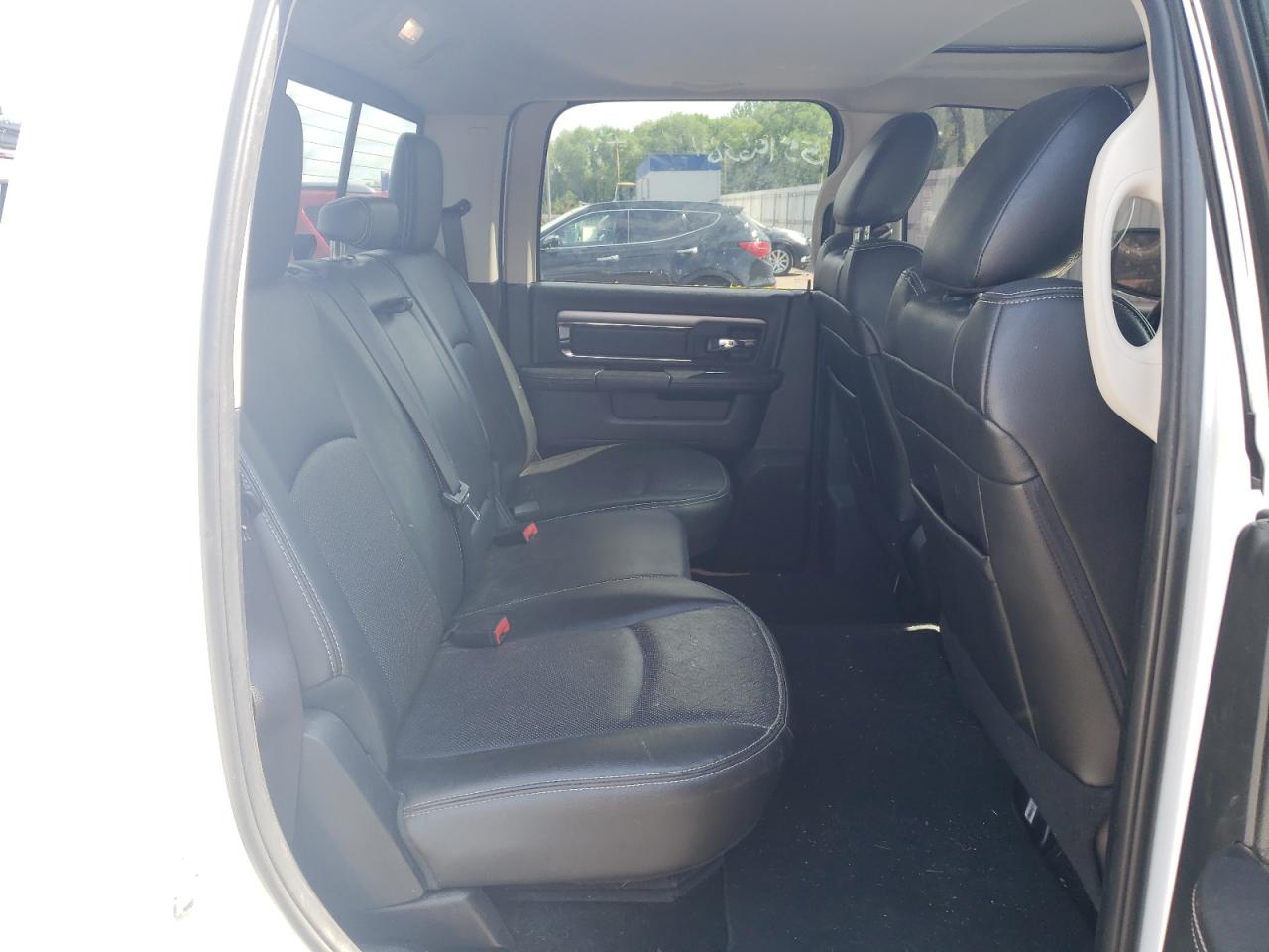 1C6RR7MT8FS509879 2015 Ram 1500 Sport