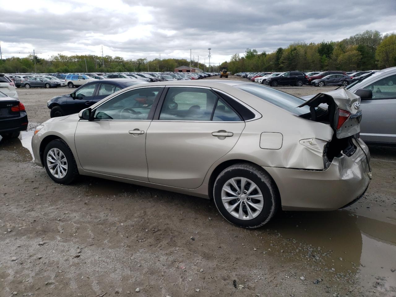 4T1BF1FK1HU813658 2017 Toyota Camry Le