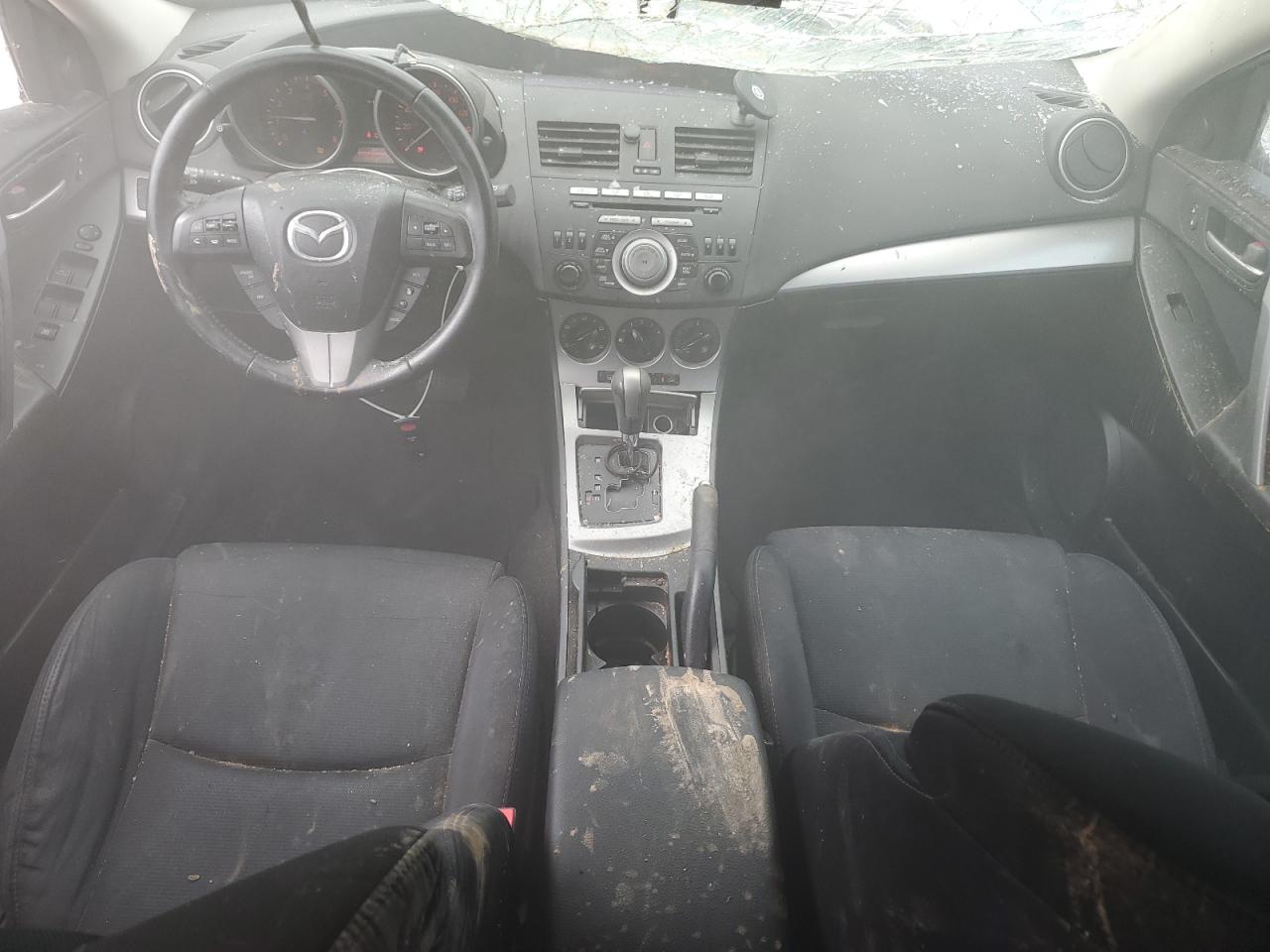 JM1BL1K6XB1402550 2011 Mazda 3 S