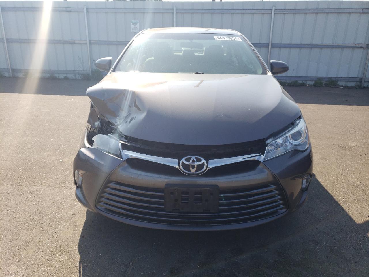 4T1BF1FK8HU429537 2017 Toyota Camry Le