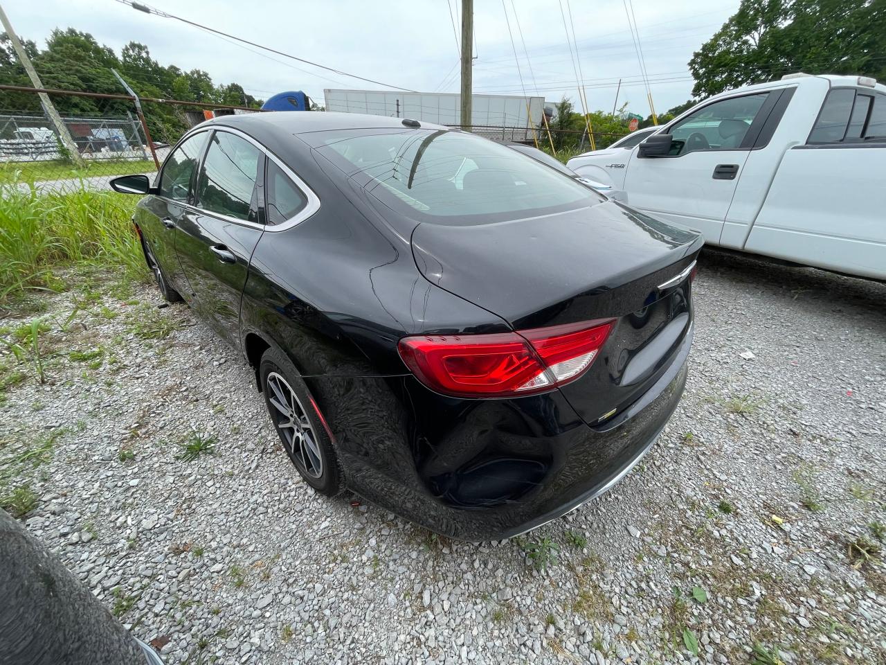 2015 Chrysler 200 Limited vin: 1C3CCCAB9FN593993