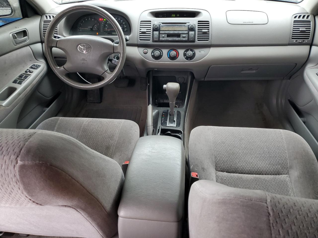 JTDBF32K530142887 2003 Toyota Camry Le