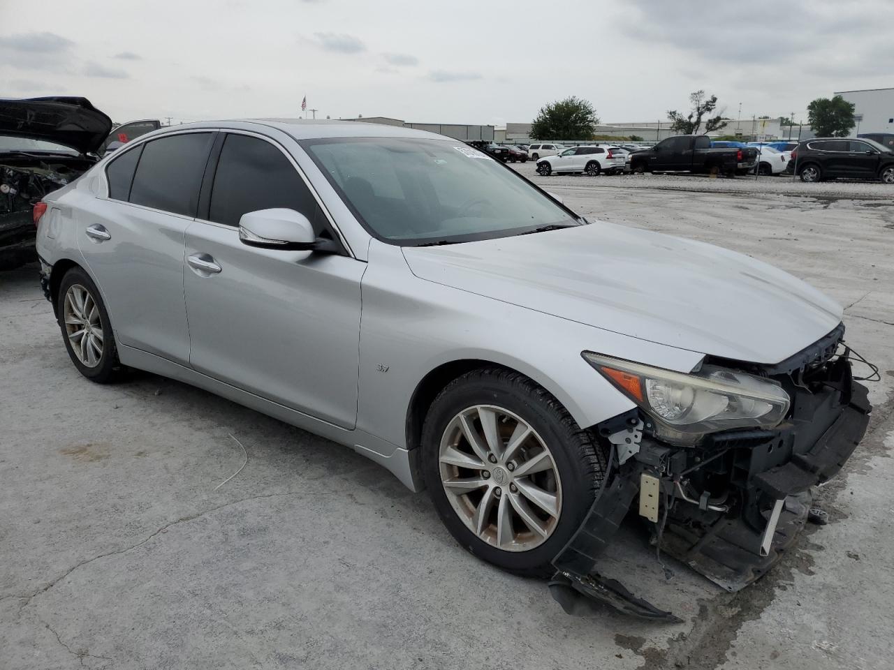 JN1BV7AR1EM699528 2014 Infiniti Q50 Base