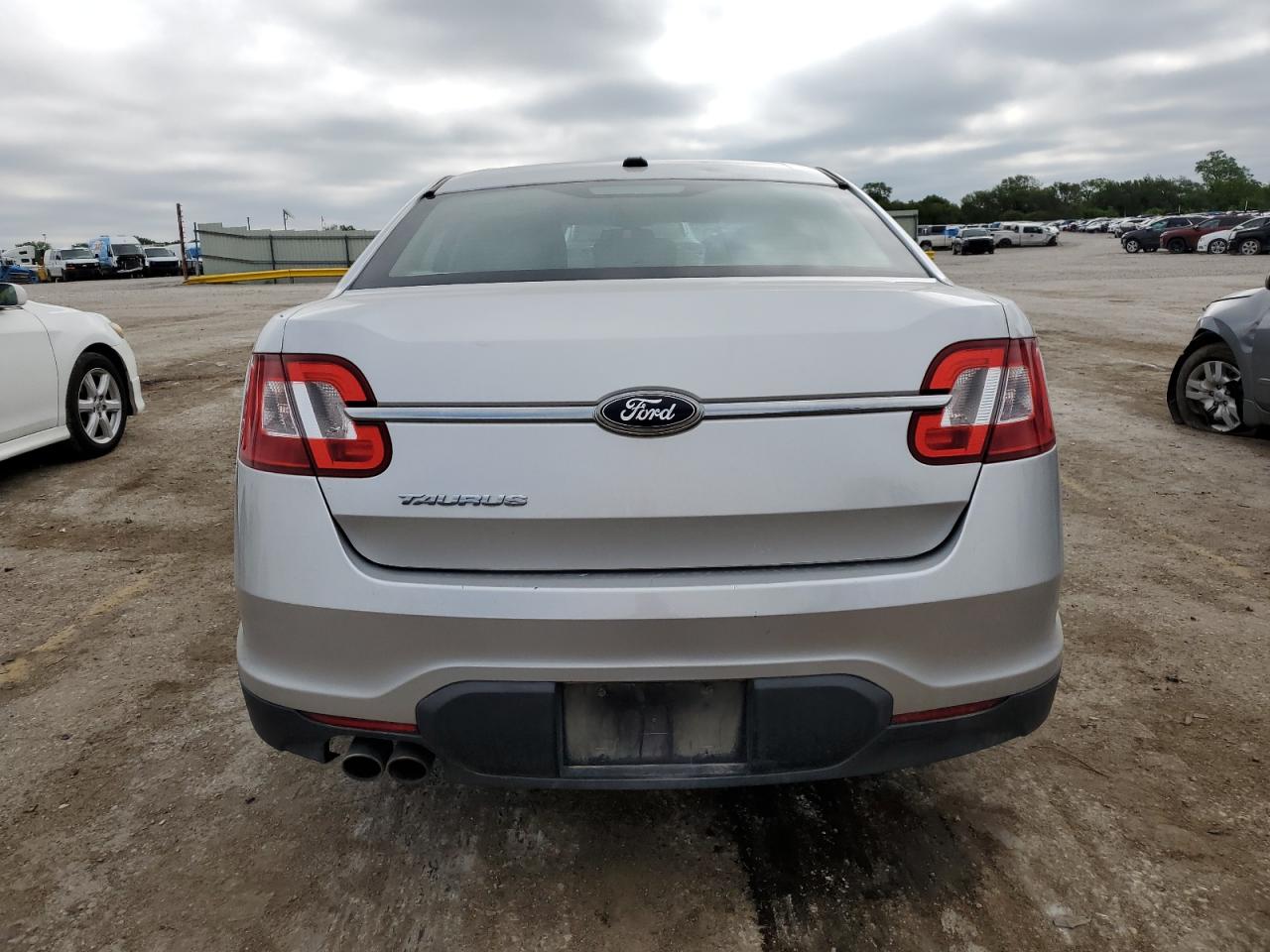 1FAHP2DW6BG116280 2011 Ford Taurus Se