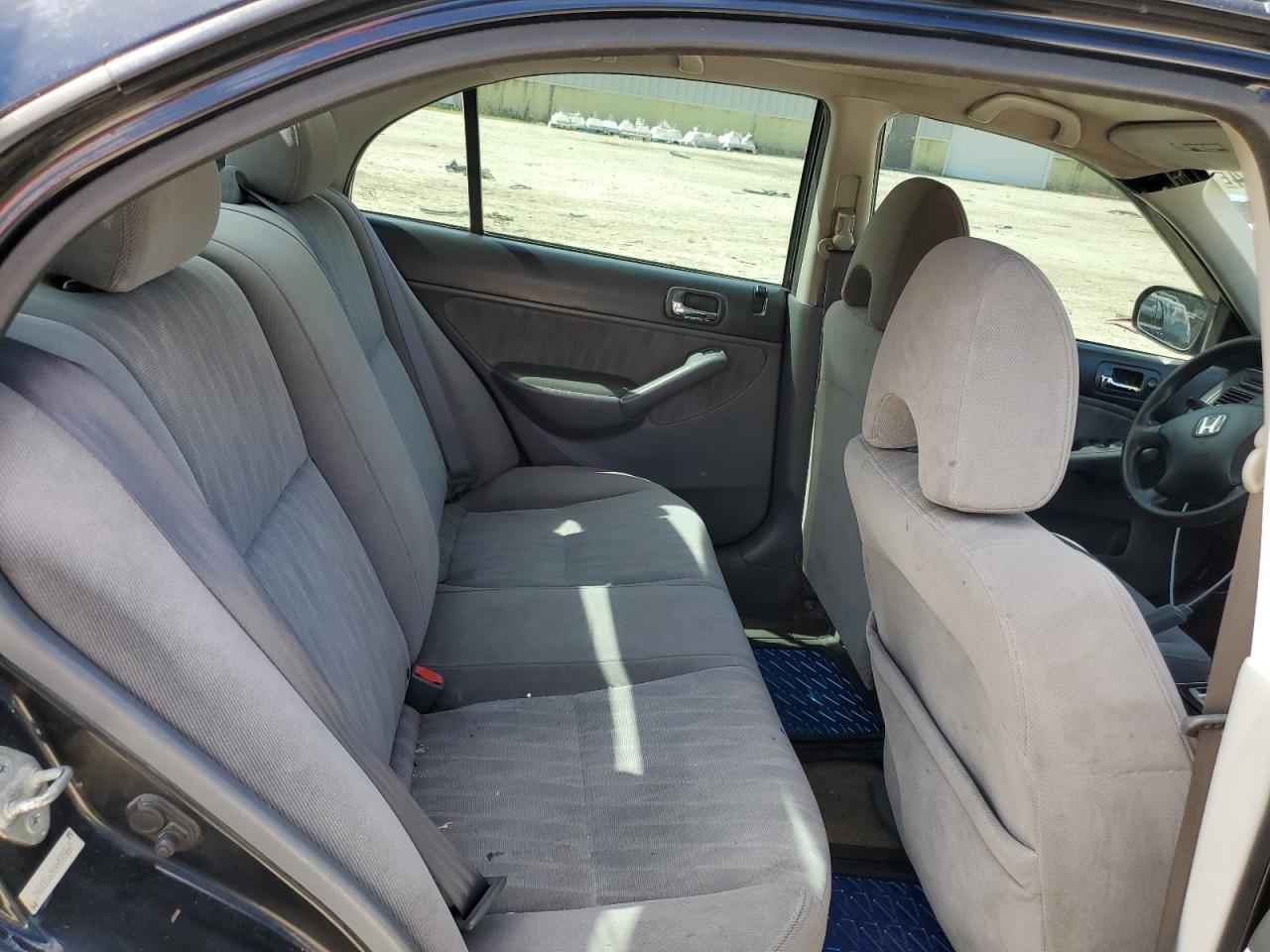 2HGES16504H585867 2004 Honda Civic Lx