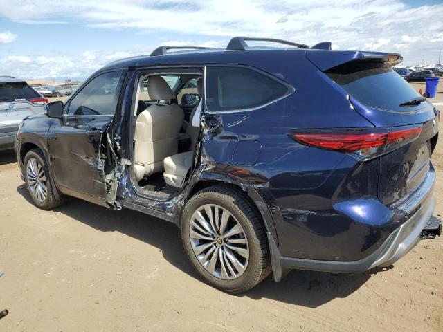 5TDFZRBH6NS195386 2022 Toyota Highlander Platinum