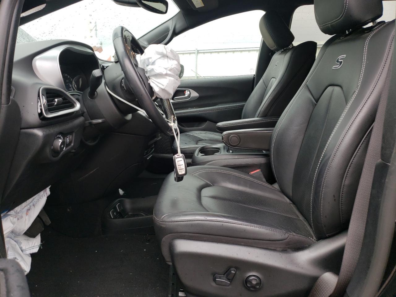 2C4RC1EG0LR251816 2020 Chrysler Pacifica Touring L Plus