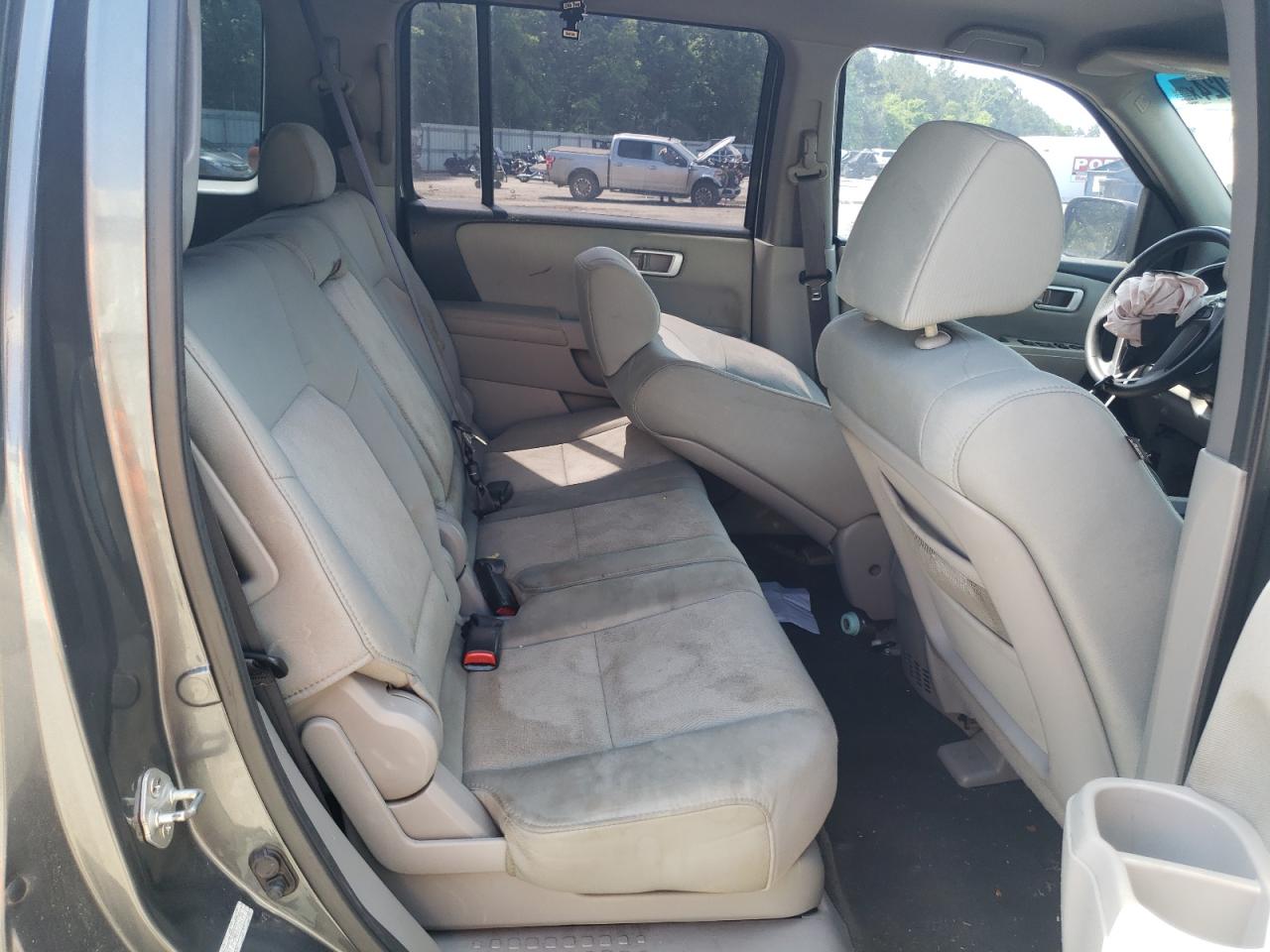 5FNYF3H24BB016179 2011 Honda Pilot Lx