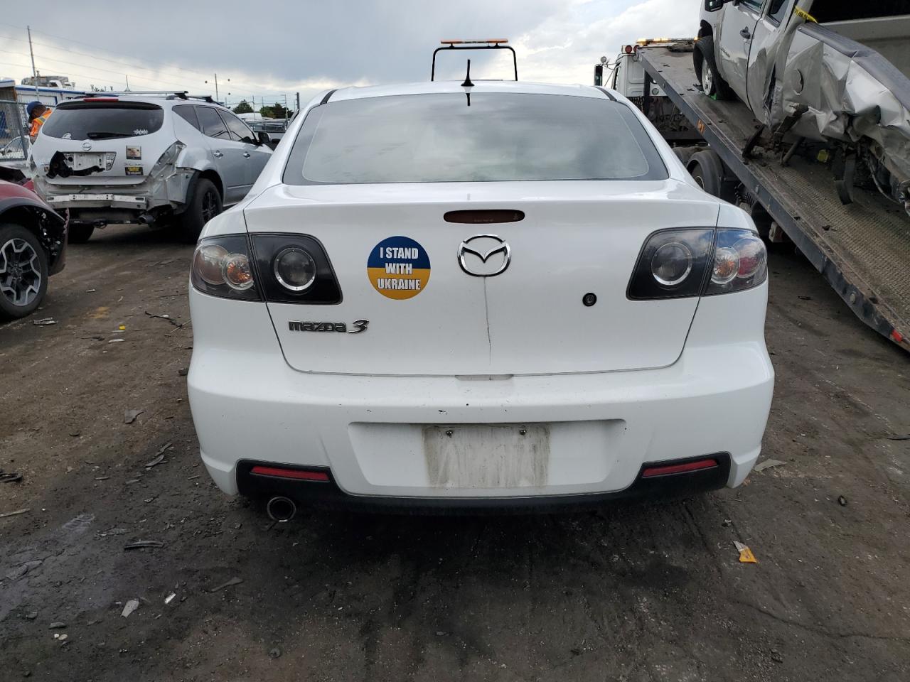 JM1BK12F071736712 2007 Mazda 3 I