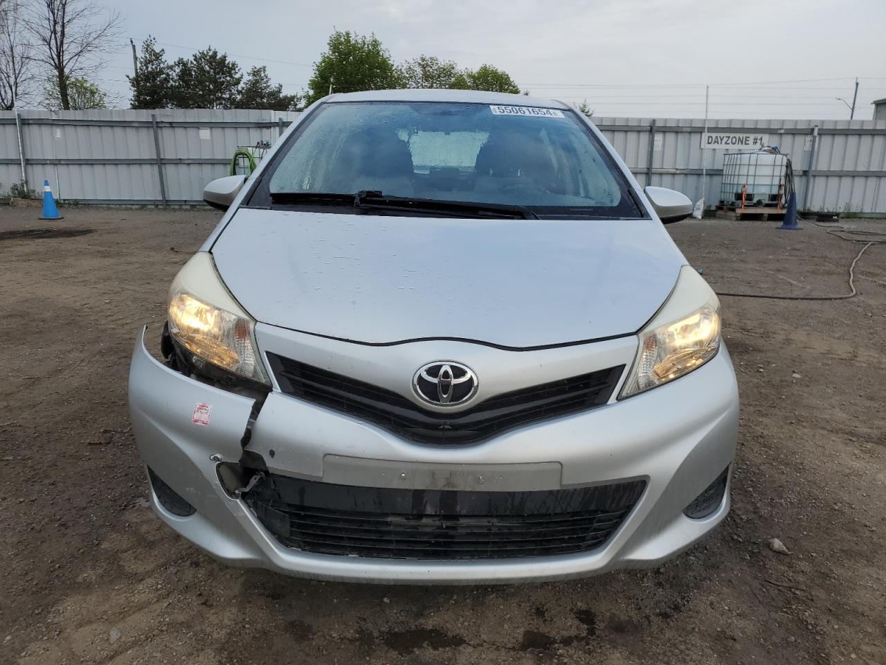 JTDKTUD34CD531288 2012 Toyota Yaris