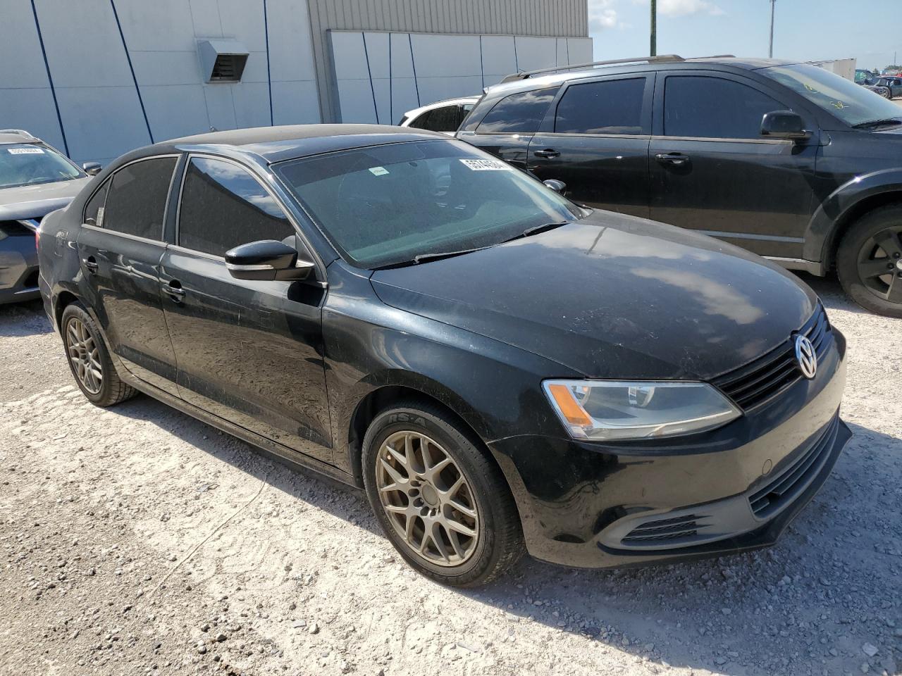 3VWD07AJ4EM367325 2014 Volkswagen Jetta Se