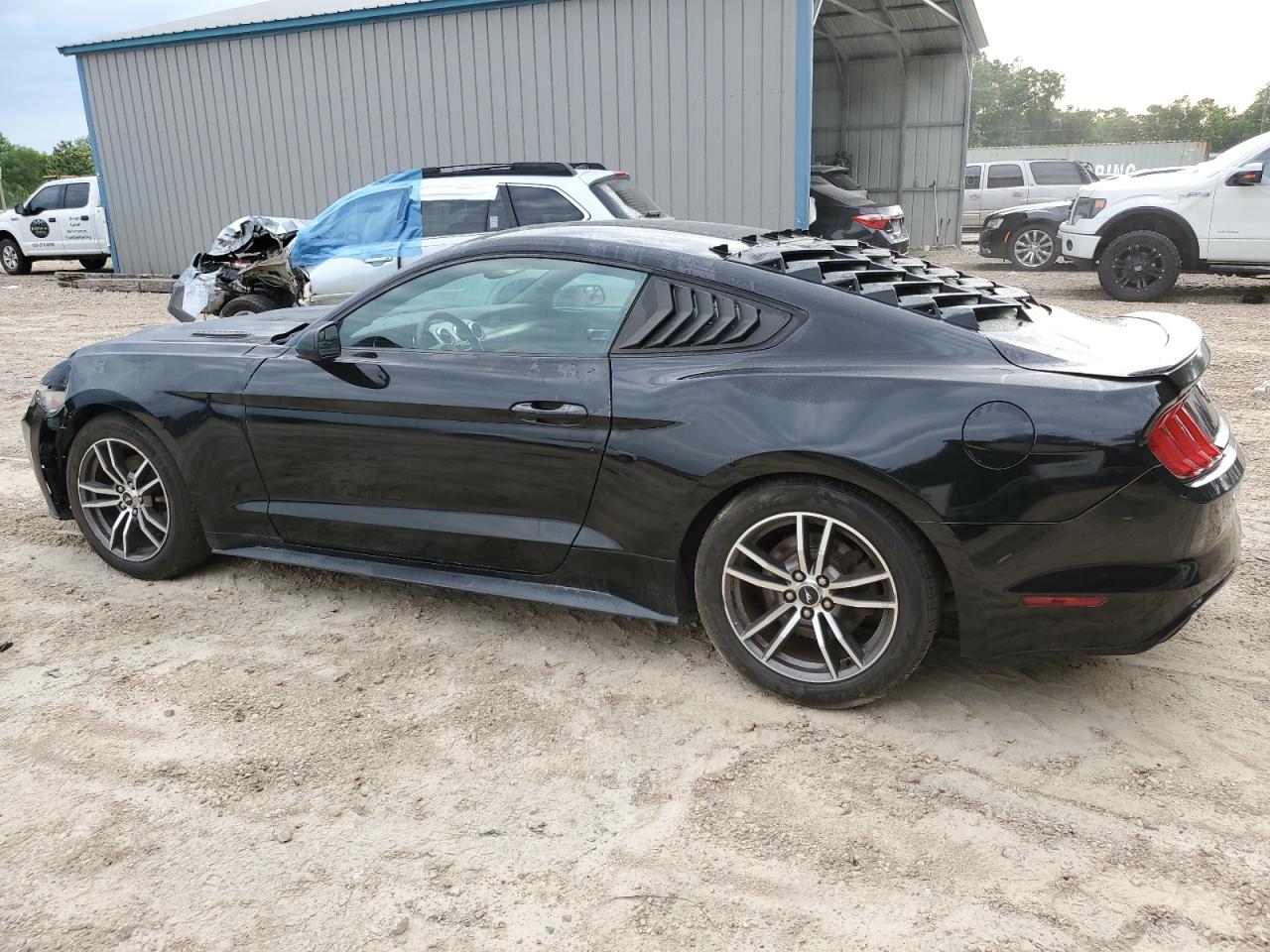 1FA6P8TH2H5255694 2017 Ford Mustang