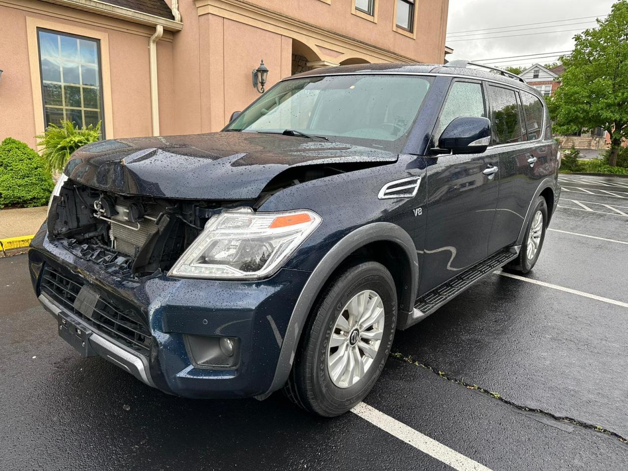  Salvage Nissan Armada